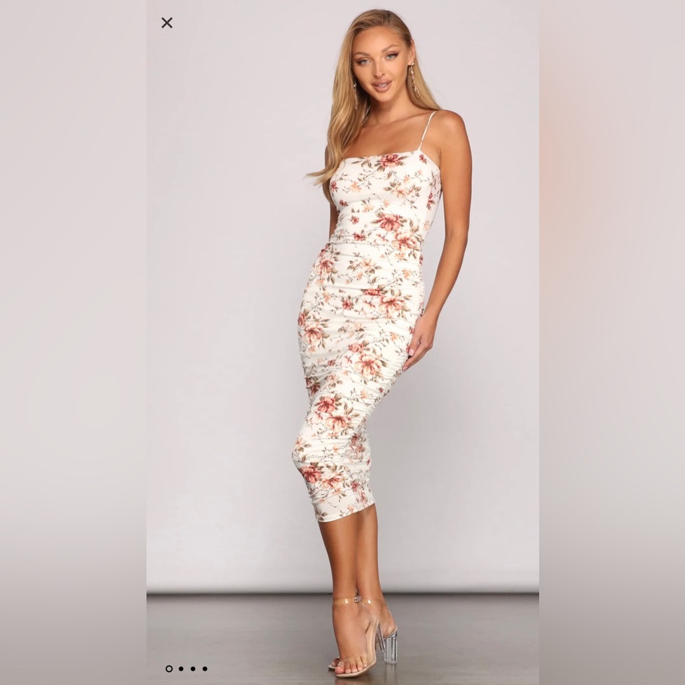 Brunch-Ready Floral Midi Dress